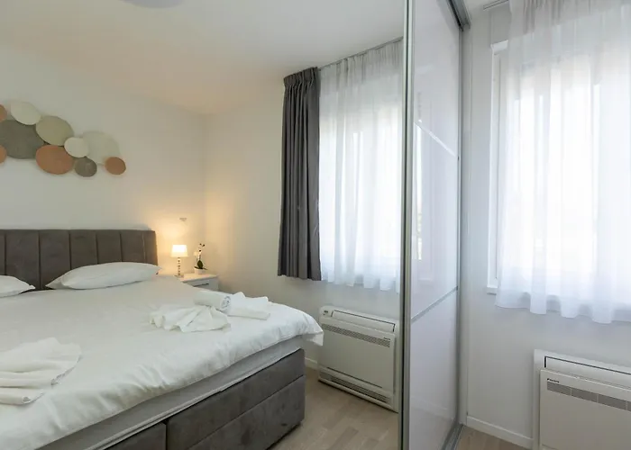 Yuki 2br W Balcony And Parking Near Old Town * ザダル
