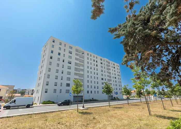 Yuki 2br W Balcony And Parking Near Old Town דירה זאדאר