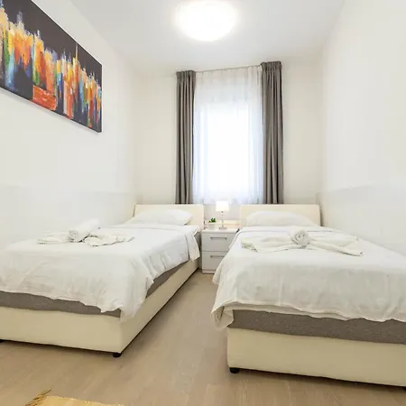 Appartamento Yuki 2br W Balcony And Parking Near Old Town *