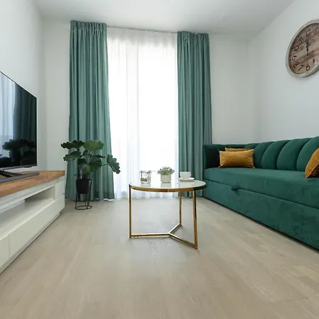 Appartamento Yuki 2br W Balcony And Parking Near Old Town
