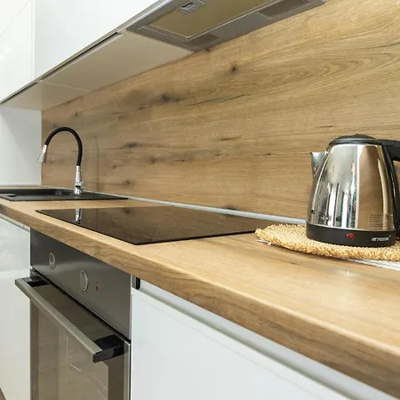Yuki 2br W Balcony And Parking Near Old Town * Zadar