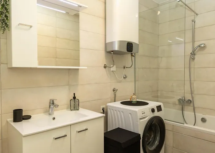 Yuki 2br W Balcony And Parking Near Old Town * ザダル